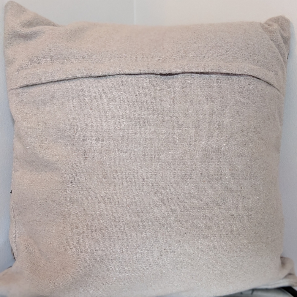 Rizzy Home Felt Embroidered Throw Pillows - Picture 6 of 9